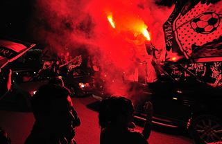 Fotbal potřebuje víc anarchie a míň peněz