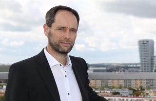 Rekordně levné hypotéky nečekejte, říká expert z České spořitelny