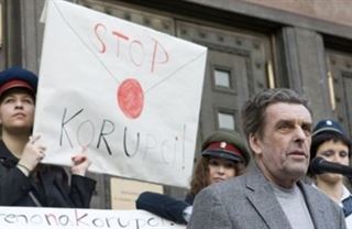 Jan Sokol: Svinstva byla v naší politice vždycky. Je dobře, že konečně vyplouvají na povrch!
