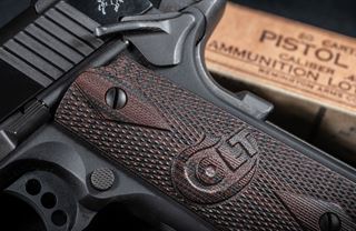 Česká, ale světová. Flirt zbrojovky s USA končí velkou veselkou