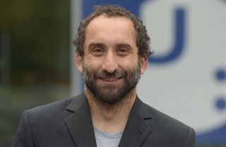 Kazit si život penězi je nerozum, varuje před dluhovou pastí Nožička