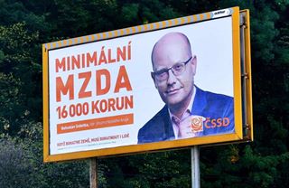 Minimální mzda očima expertů: Je to handrkování vůbec třeba?