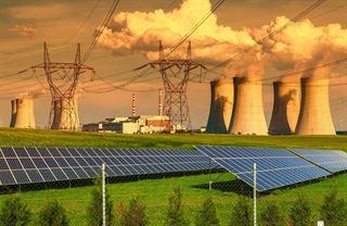 Energetická suverenita Česka očima expertů. Je Fialův plán vůbec reálný?