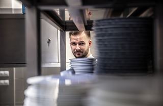 Cukrářství je chemie, vaření filozofie, říká šéfkuchař Knedla