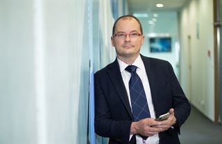 Trh s dluhopisy je pokřivený, na jeho kultivaci vyděláme i my, říká Pikora
