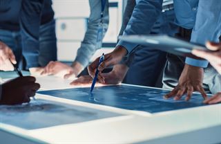 Šance pro firmy i designéry. Kreativní vouchery podpoří průmysl i řemeslníky