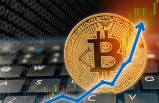 Bitcoin bude za 100 tisíc dolarů, Binance je zpět v Rusku. Týden v kryptu #29