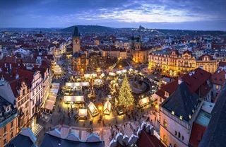 Navzdory krizi rozsvěcují lázně i náměstí. Český Decoled ukazuje sílu světla