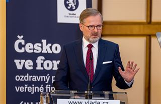 Dotační mejdan končí. V pořádku, vláda by měla škrtat ještě víc