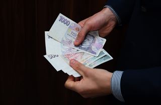 Kam pro podnikatelský účet? Na trhu se objevil nováček, porovnali jsme nabídky