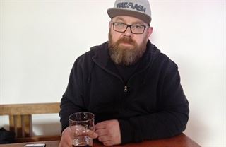 Hospody nevymřou, ať je DPH jakákoli, věří průkopník kultury minipivovarů