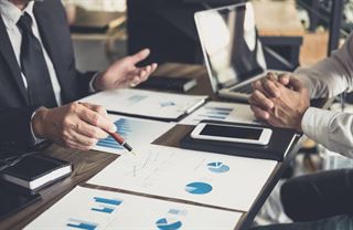 Kdo nedědil, musí si půjčit. Jiná cesta k lepšímu majetku nevede