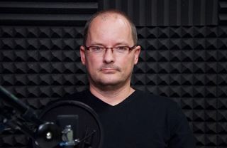 Solidní zajištění má jen zlomek dluhopisů a výnos 20 % je podezřelý, radí ekonom