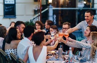 Proč jsou české restaurace drahé aneb Gastronomie je radost, ale...