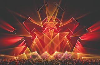 Nasvítili Metalliku, AC/DC i Lady Gagu. I miliony světel lze dělat udržitelně, ukazuje česká firma