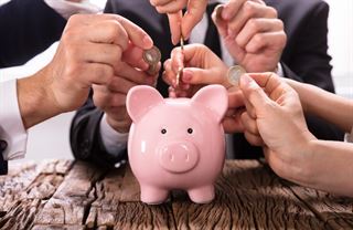 I drobný investor dokáže velké věci. Co je to crowdfunding a na co si dát pozor