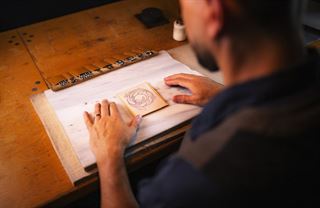 Zlaté české ručičky. Sedlář ze Žipotína uspěl v nekompromisní světové soutěži