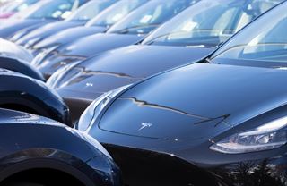 Rozdáno. O dotaci na elektromobily si řeklo skoro šest tisíc podnikatelů