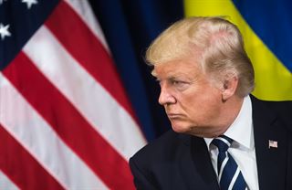 Na české firmy zbydou na Ukrajině drobty. Obnovu země bude režírovat Trump