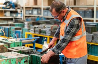 Optimismus v českém průmyslu roste. Další oživení brzdí hrozba obchodních válek