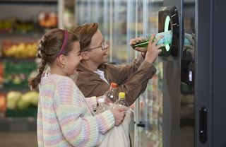 Nově zálohuje už i Polsko. Česko zůstává jedinou středoevropskou zemí bez zálohového systému pro PET lahve a plechovky