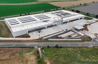 PENNY otevřelo nové logistické centrum ve Smiřicích
