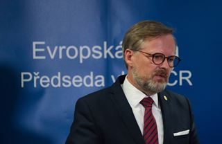 Vysvědčení pro Fialovu vládu. Z čeho téměř propadla a co jí šlo na výbornou?