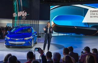 Vlivných a mocných žen v byznysu je stále víc. Jak těžké je být šéfkou?