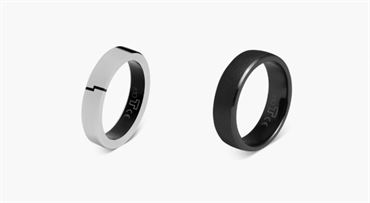 Platební prsteny a náramky nabízí další banka. Má poloviční slevu