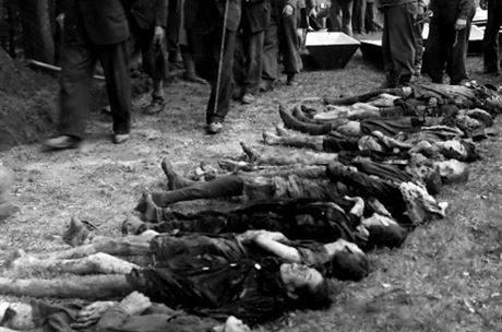 „Nemůže bejt nic krásnější pro člověka, než dělat zlo ve jménu velký historie“