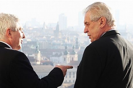 Himbajs šůviks, Rusnokovy Rychlé šípy propadly