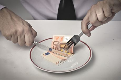 Kolik dotací ještě prožereme? Česko vyhlíží další stovky miliard