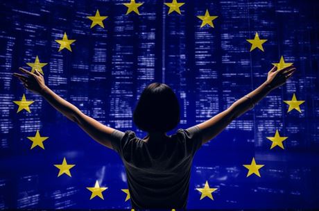 Bitcoin už je na burze, závod o první ETF vyhrála Evropa. Týden v kryptu #45