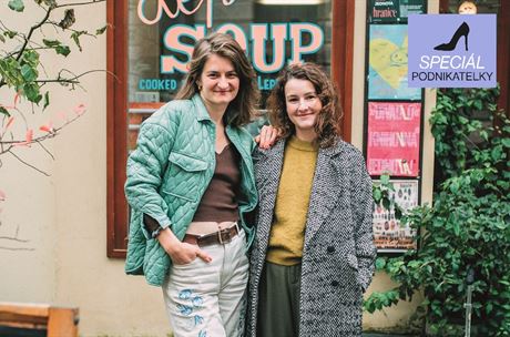 Bezobal jim nevyšel, kavárna ale jede dál. Táborská Jednota je klubovnou pro celé město