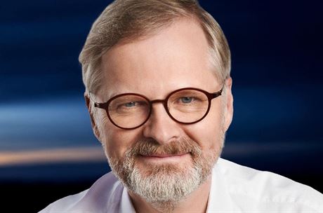 Vyšší daně jen jednou za volební období, euro až to bude výhodné, hlásá Spolu