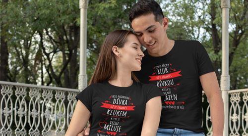 Jak začít budovat e-shop založený na prodeji triček online?