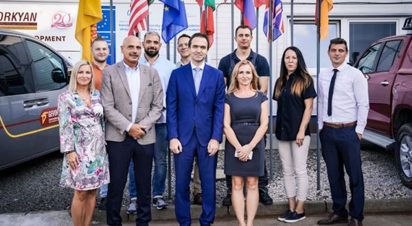 Slovenský premiér navštívil lídra v oblasti práškové metalurgie společnost GEVORKYAN 