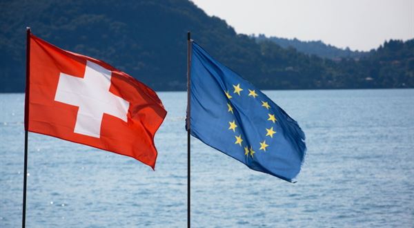  Europoslanci chystají misi na podporu hospodářské dohody se Švýcarskem