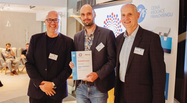 Inovativní koncept SOLODOOR CENTRUM získal ocenění Franchisor roku 2024