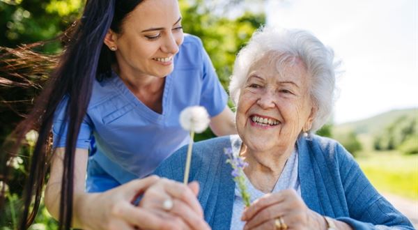  Neléčený vysoký krevní tlak ve středním věku může být příčinou rozvoje demence a Alzheimerovy nemoci ve stáří