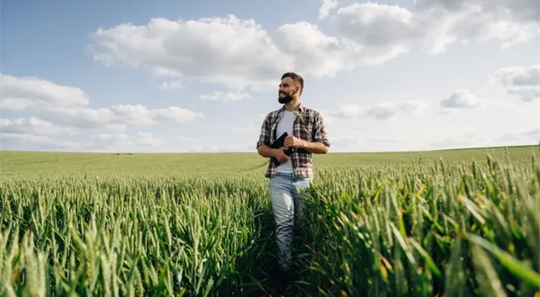 AGRO INVEST nabízí jistotu výnosu i zpětný odkup zemědělské půdy