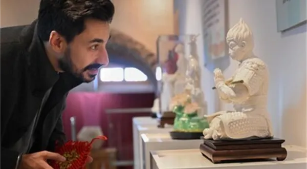 Hedvábná stezka Sin-chua: Čínský Blanc de Chine: deset let kulturního dědictví a globálního dosahu