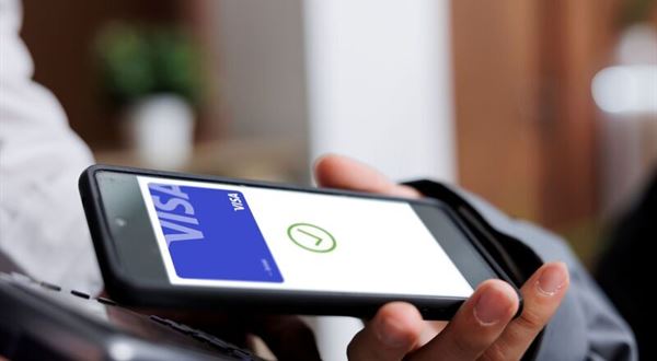 Češi na zimní dovolené: 73 % zůstává v Česku, 27 % vyráží do zahraničí