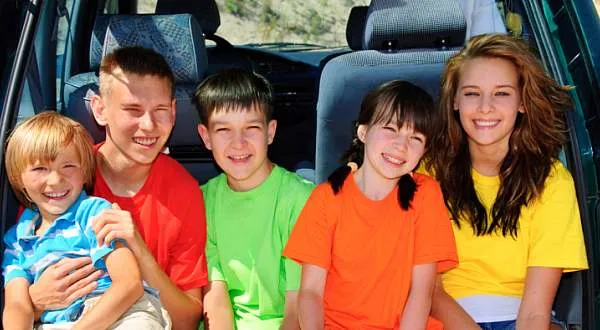 Scénic a další: v MPV za 400 000 Kč třeba k moři?