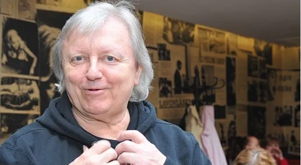 Václav Neckář je největší pankáč. Nemá své fandy za zloděje