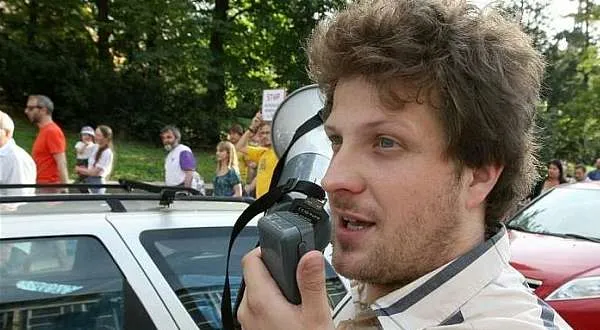 Matěj Hollan: Znechutila mě stranická připos.anost. Zvolil jsem akčnější cestu