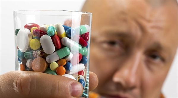 Systém cenotvorby léků: ždíme naše zdravotnictví?