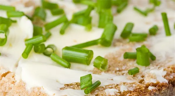 Pomazánkové máslo: příliš hluku kvůli tuku. Co si o tom myslíte?