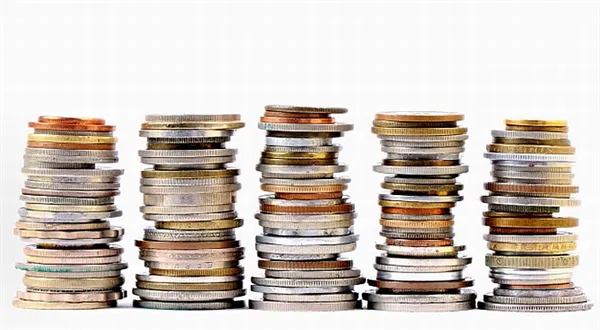 Refinancování hypotéky: Překážky, poplatky, ale i nižší úroky a jiné zisky