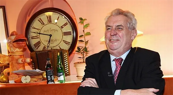 Nešťastní pravicoví voliči, Zemanem se střelíte do kolena